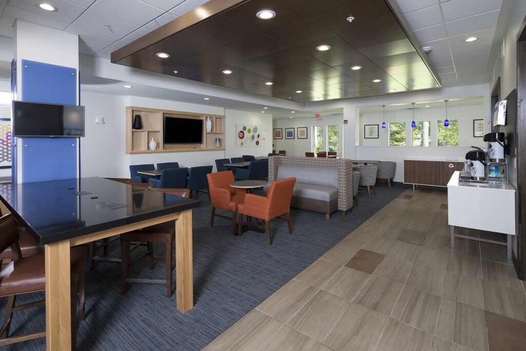 Holiday Inn Express & Suites - Portage By Ihg Exteriör bild